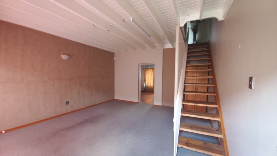 2 Bedroom Property for Sale in Potchefstroom North North West